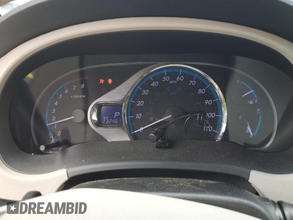 2011 Toyota Sienna XLE AAS z VIN 5TDYK3DC1BS165154, wystawiony jako Copart lot #57044235 z przebiegiem 232 461 mil mil oraz Szkoda całkowita • Salvage title. Historia ofert i sprzedaży dostępna na DreamBid. Obrazek 9.