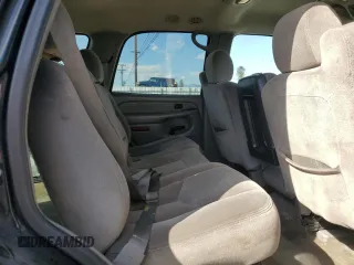 2004 GMC Yukon SLE with VIN 1GKEC13V44R263849, listed as a Copart auction lot 47528325 with 448,294 mi miles and Salvage Title. Bid and sale history available at carsss.com. Image 11.
