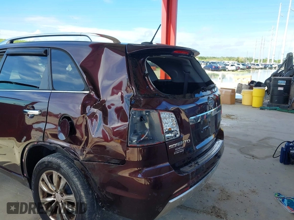 2012 Kia Sorento SX with VIN 5XYKW4A24CG207956, listed as a IAAI auction lot 40244776 with 112,703 mi miles. Bid and sale history available at carsss.com. Image 6.
