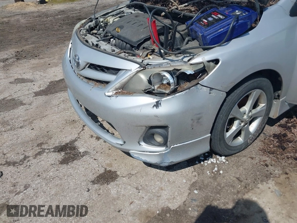 2011 Toyota Corolla L with VIN 2T1BU4EE5BC560999, listed as a IAAI auction lot 42008127 with 130,273 mi miles. Bid and sale history available at carsss.com. Image 6.