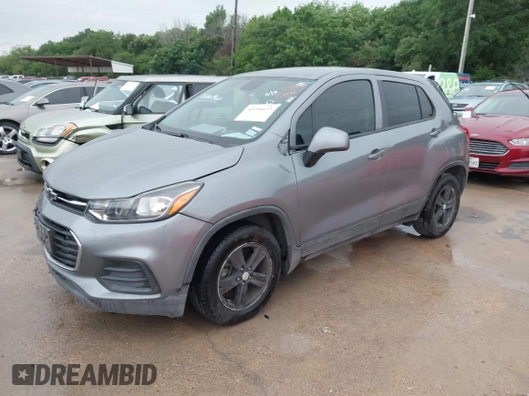 2020 Chevrolet Trax LS with VIN 3GNCJKSB2LL221800, listed as a IAAI auction lot 42196637 with 43,085 mi miles and . Bid and sale history available at DreamBid. Image 17.