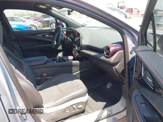 2024 Chevrolet Blazer EV eAWD RS z VIN 3GNKDCRJ6RS227054, wystawiony jako IAAI lot #41928904 z przebiegiem Nie podano mil oraz . Historia ofert i sprzedaży dostępna na DreamBid. Obrazek 5.