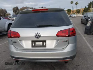 2017 Volkswagen Golf S z VIN 3VWH17AU6HM513429, wystawiony jako IAAI lot #41871392 z przebiegiem 63 787 mil mil oraz . Historia ofert i sprzedaży dostępna na DreamBid. Obrazek 16.