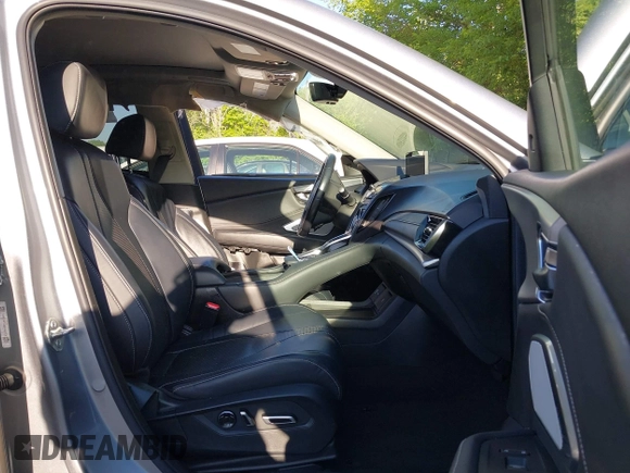 2020 Acura RDX Technology with VIN 5J8TC2H5XLL017439, listed as a IAAI auction lot 42243172 with 55,388 mi miles and . Bid and sale history available at DreamBid. Image 5.