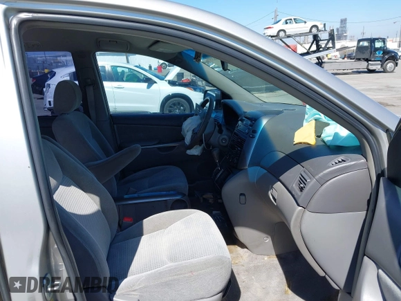 2006 Toyota Sienna CE with VIN 5TDZA23C56S394137, listed as a IAAI auction lot 41868249 with 192,819 mi miles. Bid and sale history available at carsss.com. Image 5.
