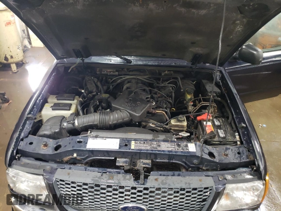 2002 Ford Ranger XL z VIN 1FTZR15E42PB26475, wystawiony jako Copart lot #42583595 z przebiegiem 272 579 mil mil oraz Szkoda całkowita • Salvage title. Historia ofert i sprzedaży dostępna na DreamBid. Obrazek 11.