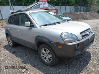 2006 Hyundai Tucson GLS with VIN KM8JN72DX6U299038, listed as a IAAI auction lot 42504143 with 224,705 mi miles and . Bid and sale history available at DreamBid. Image 1.