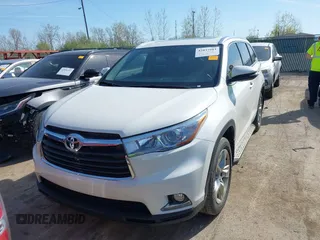 2016 Toyota Highlander Limited with VIN 5TDDKRFH5GS337705, listed as a IAAI auction lot 42037983 with 79,149 mi miles and . Bid and sale history available at DreamBid. Image 12.