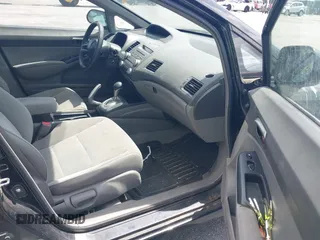 2008 Honda Civic LX with VIN 1HGFA16588L109432, listed as a IAAI auction lot 42090963 with 211,602 mi miles and . Bid and sale history available at DreamBid. Image 5.