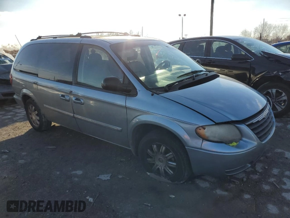 2006 Chrysler Town & Country LWB Touring with VIN 2A4GP54L16R608968, listed as a Copart auction lot 88060355 with 180,276 mi miles and Non Repairable. Bid and sale history available at carsss.com. Image 4.