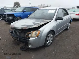 2006 Kia Spectra EX z VIN KNAFE121265284814, wystawiony jako IAAI lot #41025089 z przebiegiem 145 683 mil mil oraz . Historia ofert i sprzedaży dostępna na DreamBid. Obrazek 2.