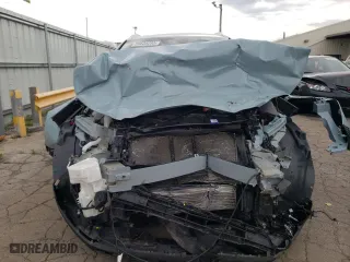 2019 Volvo XC40 Momentum with VIN YV4162XZ7K2003114, listed as a Copart auction lot 59635293 with 0 mi miles. Bid and sale history available at carsss.com. Image 5.