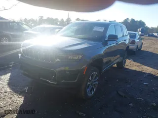 2021 Jeep Grand Cherokee L Overland with VIN 1C4RJKDT4M8156604, listed as a IAAI auction lot 41090934 with 40,070 mi miles. Bid and sale history available at carsss.com. Image 17.