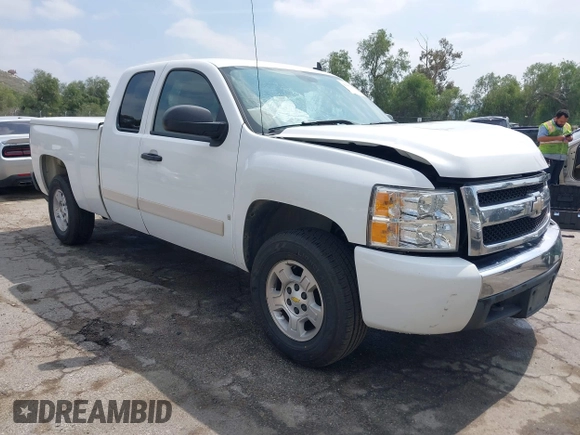 2008 Chevrolet Silverado 1500 1LT with VIN 1GCEC19JX8Z313921, listed as a IAAI auction lot 41902153 with 180,265 mi miles and . Bid and sale history available at DreamBid. Image 1.