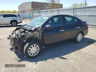 2019 Nissan Versa SV z VIN 3N1CN7AP6KL826041, wystawiony jako Copart lot #54354765 z przebiegiem 71 735 mil mil oraz Szkoda całkowita • Salvage title. Historia ofert i sprzedaży dostępna na DreamBid. Obrazek 1.