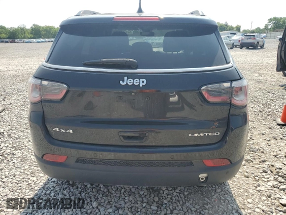 2018 Jeep Compass Limited z VIN 3C4NJDCB5JT341499, wystawiony jako Copart lot #59338715 z przebiegiem 131 149 mil mil oraz Szkoda całkowita • Salvage title. Historia ofert i sprzedaży dostępna na DreamBid. Obrazek 6.