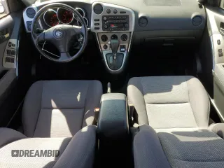 2003 Toyota Matrix Std z VIN 2T1LR32E83C122631, wystawiony jako Copart lot #52223705 z przebiegiem 198 449 mil mil oraz Czysty tytuł • Clean title. Historia ofert i sprzedaży dostępna na DreamBid. Obrazek 8.