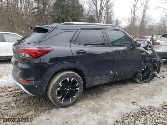 2021 Chevrolet TrailBlazer LT with VIN KL79MPS21MB162097, listed as a Copart auction lot 46256715 with 82,650 mi miles and Salvage Title. Bid and sale history available at carsss.com. Image 3.