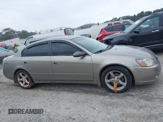 2005 Nissan Altima 3.5 SE with VIN 1N4BL11D05N430151, listed as a IAAI auction lot 41387898 with 257,990 mi miles. Bid and sale history available at carsss.com. Image 13.