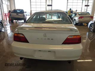 2000 Acura TL with VIN 19UUA566XYA043713, listed as a IAAI auction lot 41582073 with 185,442 mi miles. Bid and sale history available at carsss.com. Image 16.