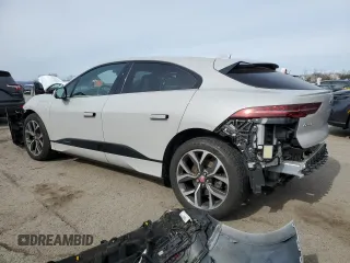 2019 Jaguar I-PACE HSE with VIN SADHD2S11K1F72420, listed as a Copart auction lot 45223425 with 35,514 mi miles and Salvage Title. Bid and sale history available at carsss.com. Image 2.