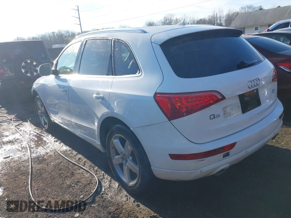 2009 Audi Q5 Premium Plus z VIN WA1KK78R49A047483, wystawiony jako IAAI lot #41138750 z przebiegiem 83 296 mil mil oraz . Historia ofert i sprzedaży dostępna na DreamBid. Obrazek 3.