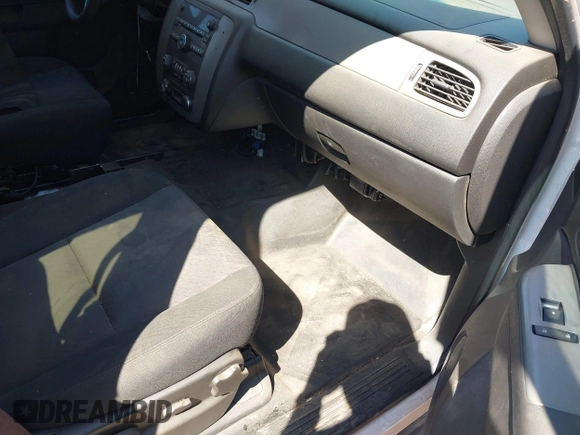 2012 Chevrolet Tahoe Commercial с VIN 1GNLC2E06CR265571, выставлен на аукционе IAAI как лот 42122365 с пробегом 180 851 миль миль и . История ставок и продаж доступна на DreamBid. Изображение 5.