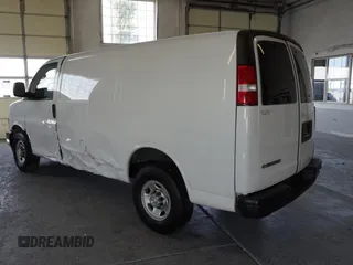 2020 Chevrolet Express Cargo Van with VIN 1GCWGAFG5L1252745, listed as a Copart auction lot 81178244 with 62,360 mi miles and Clean Title. Bid and sale history available at carsss.com. Image 4.