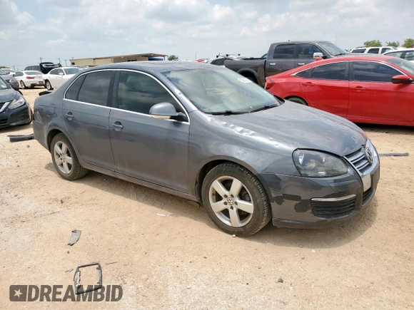 2008 Volkswagen Jetta SE z VIN 3VWRM71K78M155008, wystawiony jako Copart lot #59385065 z przebiegiem 151 251 mil mil oraz Szkoda całkowita • Salvage title. Historia ofert i sprzedaży dostępna na DreamBid. Obrazek 4.