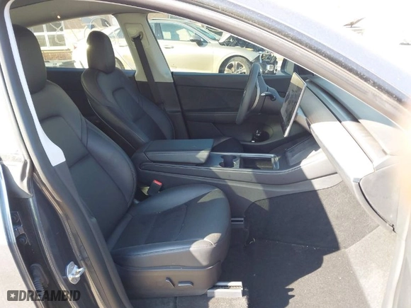 2021 Tesla Model Y Long Range with VIN 5YJYGDEE8MF278212, listed as a IAAI auction lot 41639320 with 53,707 mi miles. Bid and sale history available at carsss.com. Image 5.