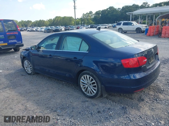 2014 Volkswagen Jetta TDI w/Premium/Nav with VIN 3VWLL7AJ3EM381929, listed as a IAAI auction lot 42539178 with 101,851 mi miles and . Bid and sale history available at DreamBid. Image 3.