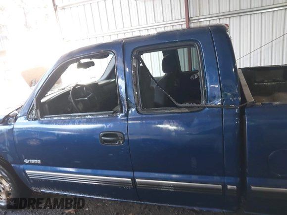 2002 Chevrolet Silverado 1500 LS with VIN 2GCEC19V621280774, listed as a IAAI auction lot 40976003 with 354,600 mi miles and . Bid and sale history available at DreamBid. Image 14.