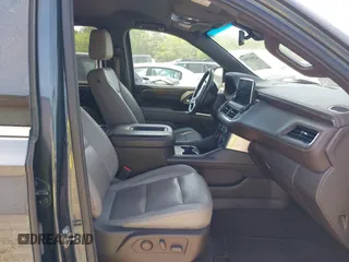2021 Chevrolet Tahoe LT z VIN 1GNSKNKD4MR250981, wystawiony jako IAAI lot #42092550 z przebiegiem 89 414 mil mil oraz . Historia ofert i sprzedaży dostępna na DreamBid. Obrazek 5.