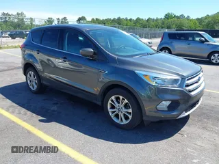 2019 Ford Escape SE z VIN 1FMCU0GD5KUB19907, wystawiony jako IAAI lot #42305094 z przebiegiem 282 774 mil mil oraz . Historia ofert i sprzedaży dostępna na DreamBid. Obrazek 1.