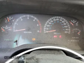 2001 Dodge 2500 z VIN 1B7KF23W71J542954, wystawiony jako Copart lot #55684025 z przebiegiem 172 811 mil mil oraz Szkody całkowita. Historia ofert i sprzedaży dostępna na DreamBid. Obrazek 9.