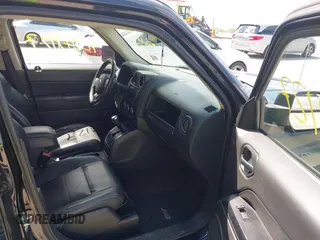 2015 Jeep Patriot High Altitude with VIN 1C4NJRFB1FD413028, listed as a IAAI auction lot 42648127 with 133,306 mi miles and . Bid and sale history available at DreamBid. Image 5.