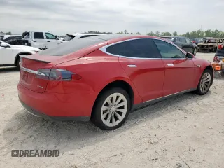 2013 Tesla Model S Performance с VIN 5YJSA1DP0DFP18903, выставлен на аукционе Copart как лот 57621765 с пробегом 120 002 миль миль и Списание • Salvage title. История ставок и продаж доступна на DreamBid. Изображение 3.