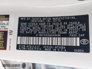 2016 Toyota Avalon Hybrid XLE Premium with VIN 4T1BD1EB2GU048496, listed as a IAAI auction lot 42047633 with 68,900 mi miles. Bid and sale history available at carsss.com. Image 9.