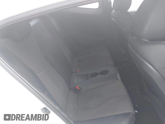 2013 Hyundai Veloster w/Black Int с VIN KMHTC6AD5DU166601, выставлен на аукционе IAAI как лот 42182995 с пробегом 143 106 миль миль и . История ставок и продаж доступна на DreamBid. Изображение 8.