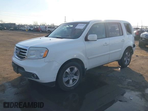 2014 Honda Pilot EX-L with VIN 5FNYF3H57EB025702, listed as a IAAI auction lot 41242826 with 190,503 mi miles. Bid and sale history available at carsss.com. Image 17.