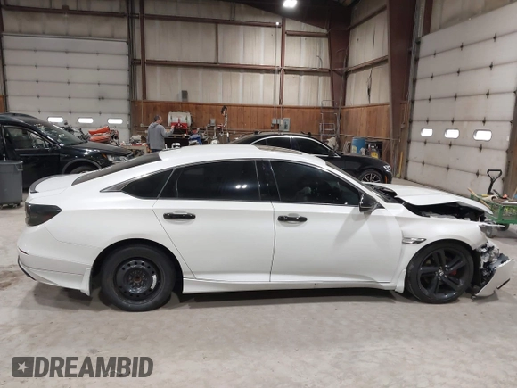 2020 Honda Accord Sport with VIN 1HGCV2F32LA024117, listed as a IAAI auction lot 42500749 with 57,628 mi miles and . Bid and sale history available at DreamBid. Image 13.