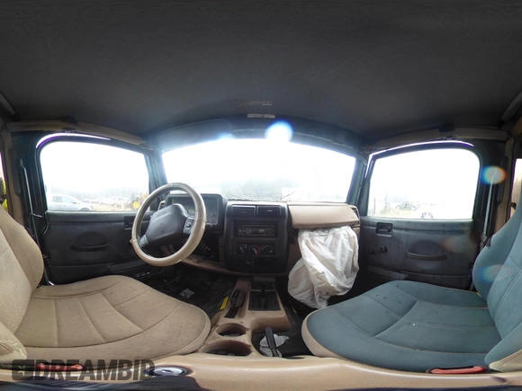 2000 Jeep Wrangler Sahara with VIN 1J4FA59SXYP701098, listed as a IAAI auction lot 41592872 with 1 mi miles. Bid and sale history available at carsss.com. Image 17.