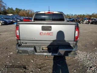 2018 GMC Canyon 2WD SLE z VIN 1GTG5CEN3J1260538, wystawiony jako Copart lot #84157414 z przebiegiem 135 488 mil mil oraz Szkoda całkowita • Salvage title. Historia ofert i sprzedaży dostępna na DreamBid. Obrazek 6.