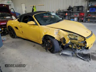 2002 Porsche Boxster z VIN WP0CA29832U621890, wystawiony jako Copart lot #88170475 z przebiegiem 156 954 mil mil oraz Szkoda całkowita • Salvage title. Historia ofert i sprzedaży dostępna na DreamBid. Obrazek 4.