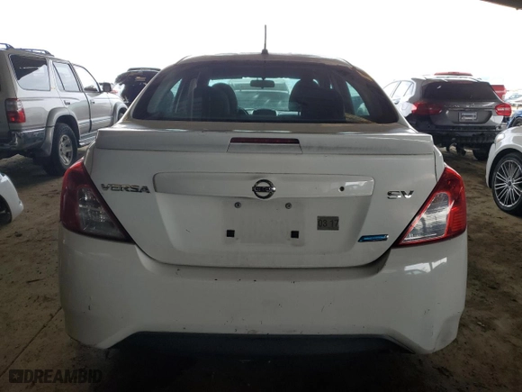 2015 Nissan Versa S Plus with VIN 3N1CN7AP5FL898483, listed as a Copart auction lot 85853204 with 173,488 mi miles and Salvage Title. Bid and sale history available at carsss.com. Image 6.