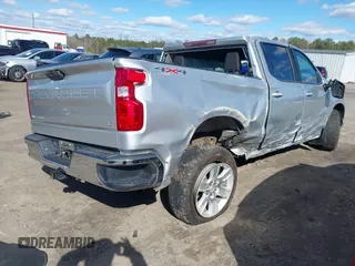 2020 Chevrolet Silverado 1500 LT with VIN 3GCUYDED2LG232550, listed as a IAAI auction lot 41733055 with 110,847 mi miles and . Bid and sale history available at DreamBid. Image 4.
