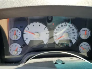 2008 Dodge 1500 SLT z VIN 1D7HA18218J125404, wystawiony jako Copart lot #58545215 z przebiegiem 117 548 mil mil oraz Szkoda całkowita • Salvage title. Historia ofert i sprzedaży dostępna na DreamBid. Obrazek 9.