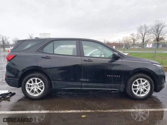 2024 Chevrolet Equinox LS with VIN 3GNAXHEG7RL196546, listed as a IAAI auction lot 41917756 with 18,535 mi miles. Bid and sale history available at carsss.com. Image 13.