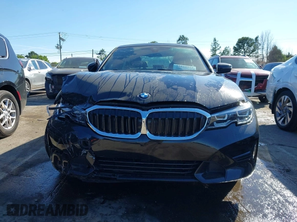 2022 BMW 3 Series 330i z VIN 3MW5R1J0XN8C30297, wystawiony jako IAAI lot #41881552 z przebiegiem 42 005 mil mil oraz . Historia ofert i sprzedaży dostępna na DreamBid. Obrazek 12.