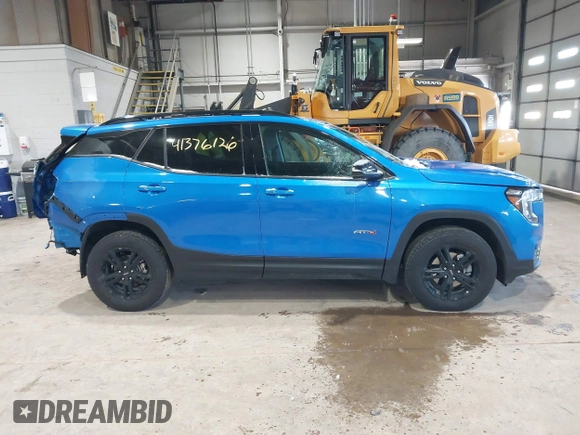 2024 GMC Terrain AT4 with VIN 3GKALYEGXRL264508, listed as a IAAI auction lot 41376126 with 8,045 mi miles and . Bid and sale history available at carsss.com. Image 14.
